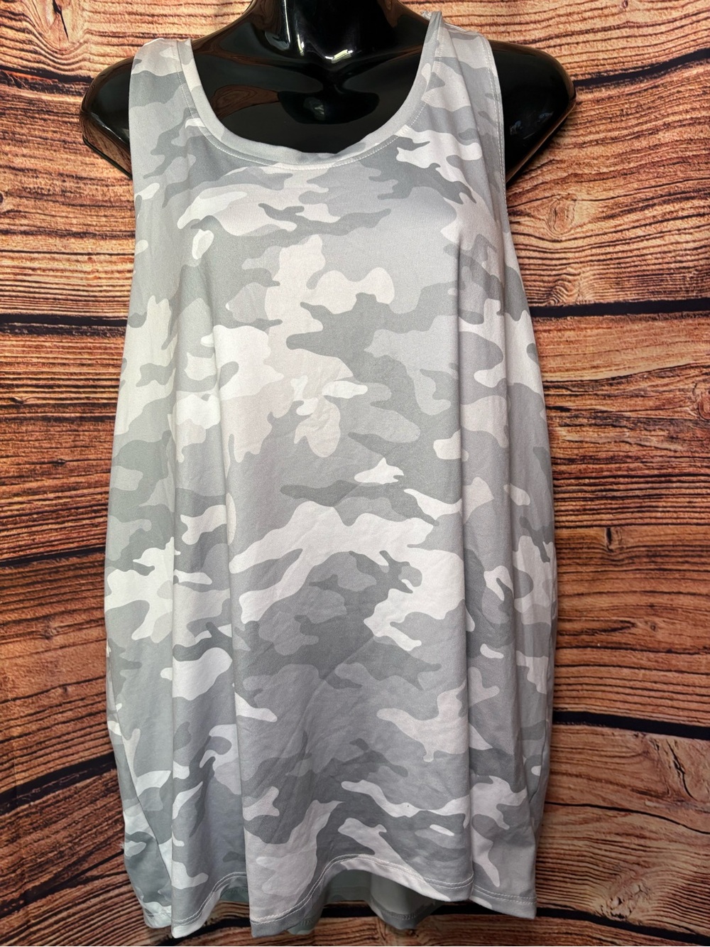 Athletic Works Gray Camo Tank Top - Women's